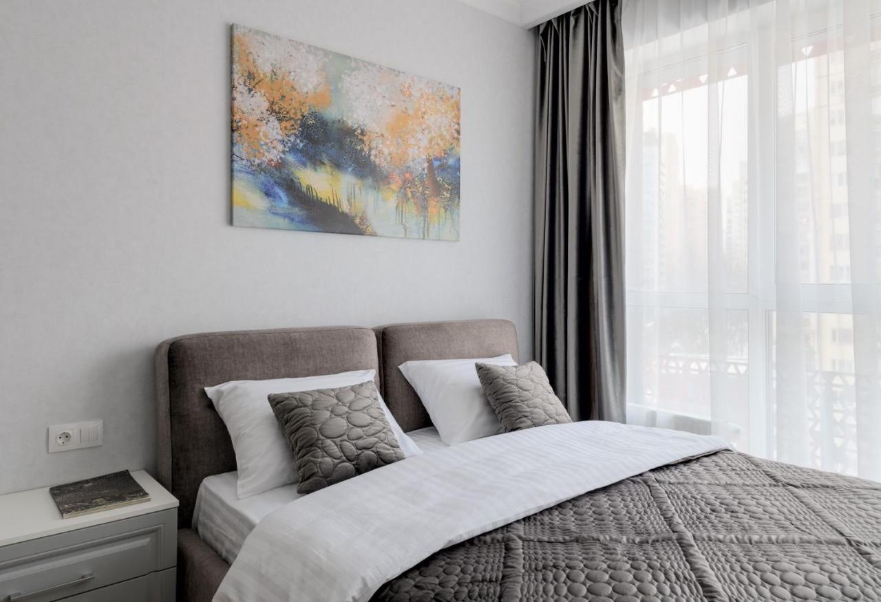 Modern New Cozy Apartment Kvartet Railway Station Kiev Exterior foto